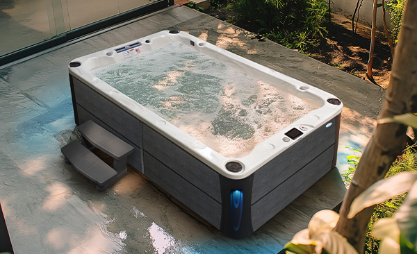 Deck Series Edinburg hot tubs for sale